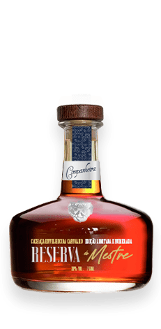 Garrafa da Cachaça Companheira Reserva do Mestre edição premium envelhecida